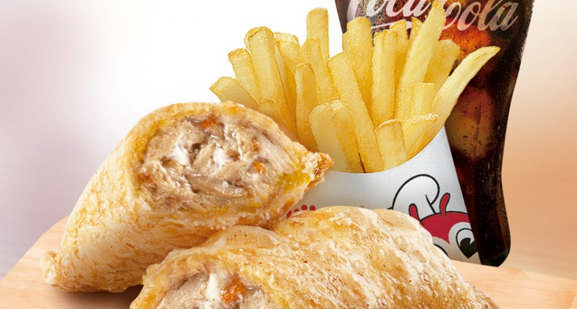 Enjoy a Tuna Pie from Jollibee this Lenten Season