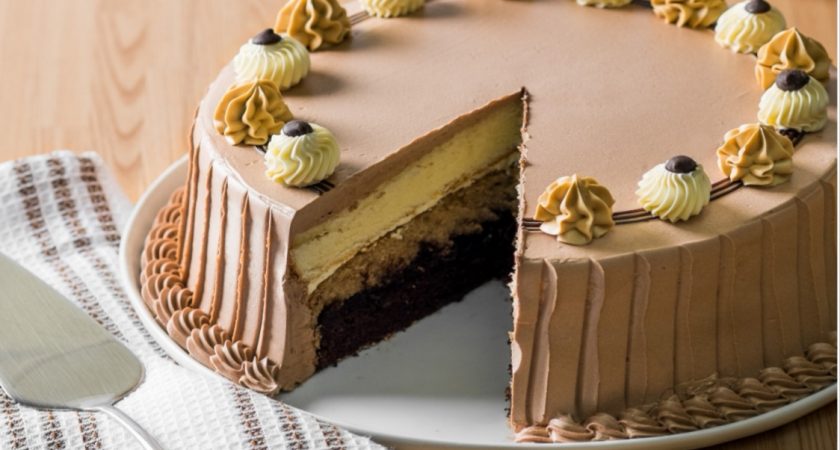 Goldilocks Triple Delight Cake