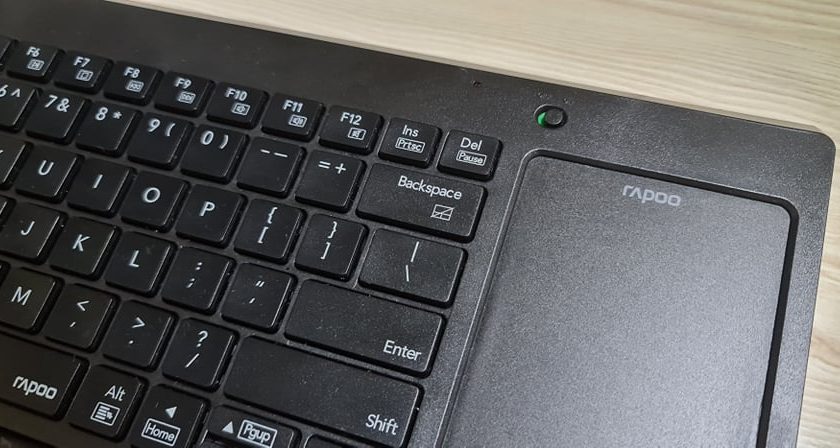 Quick Specifications of the Rapoo K2800 keyboard with touchpad